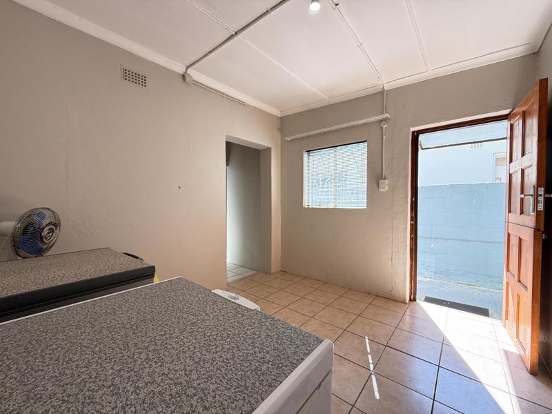5 Bedroom Property for Sale in Amandelrug Western Cape